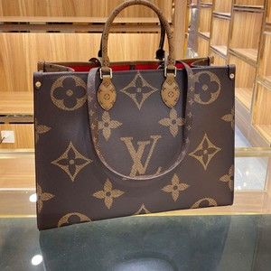 Meet your Posher, Bobby